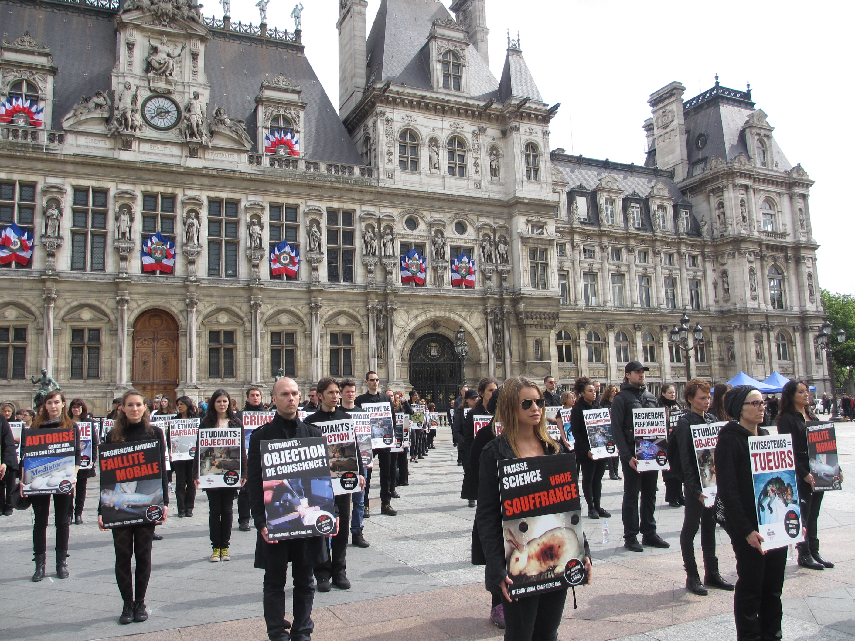 JMAL 2015 – PARIS – 25 avril – Opération STOP Vivisection