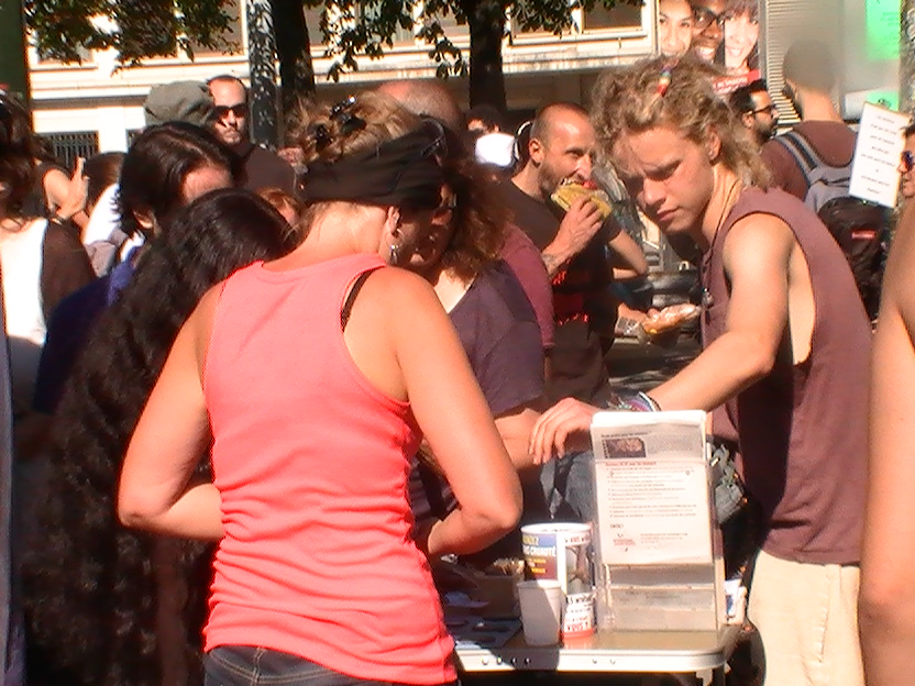 GENEVE – Stand IC à la Marche contre le spécisme – 22 août 2015