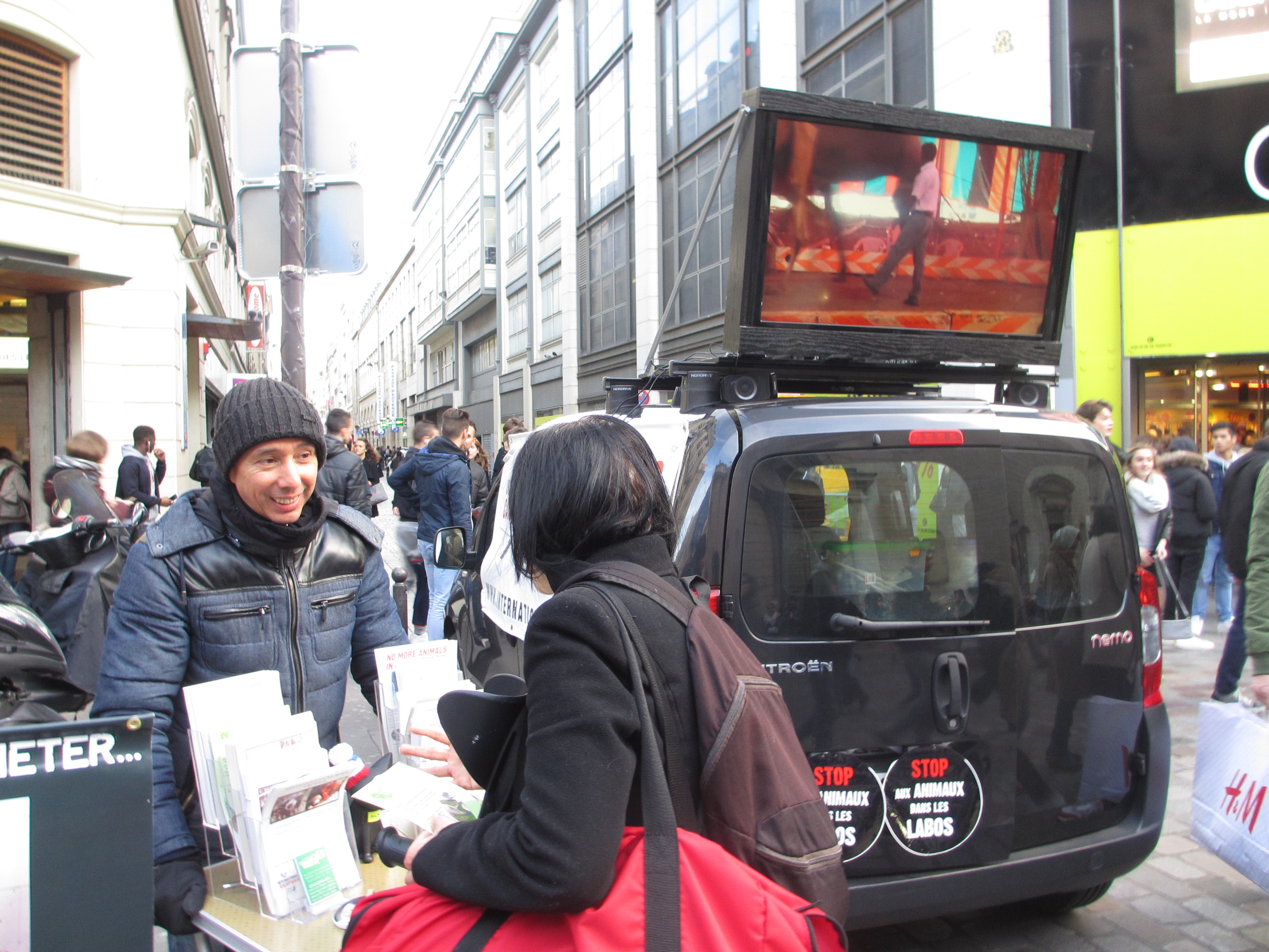 PARIS – Vidéo-sensibilisation – Samedi 09 janvier 2016