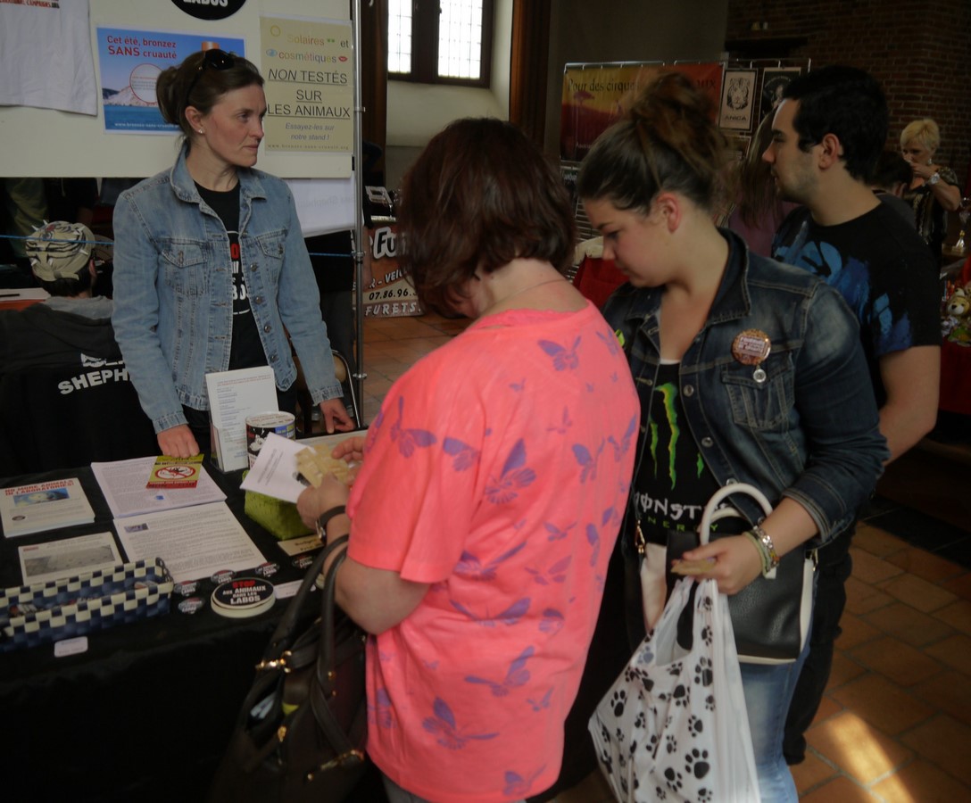 DOUAI – 21 mai 2016 – Stand Bronzez Sans Cruauté