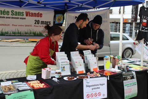 EVREUX – Journée Sans Viande – Stand en centre ville – Samedi 24 mars 2018